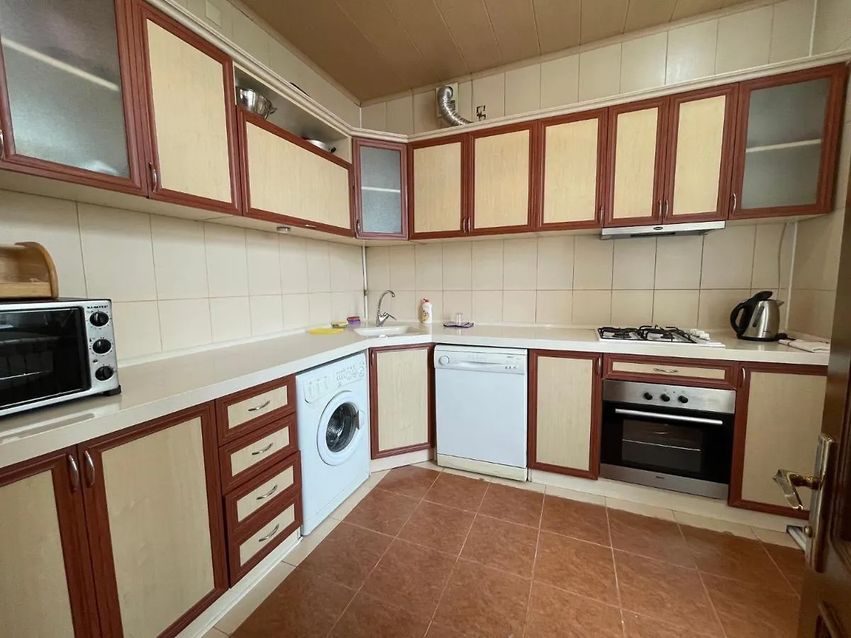 Sea View Maiden Apartment Baku