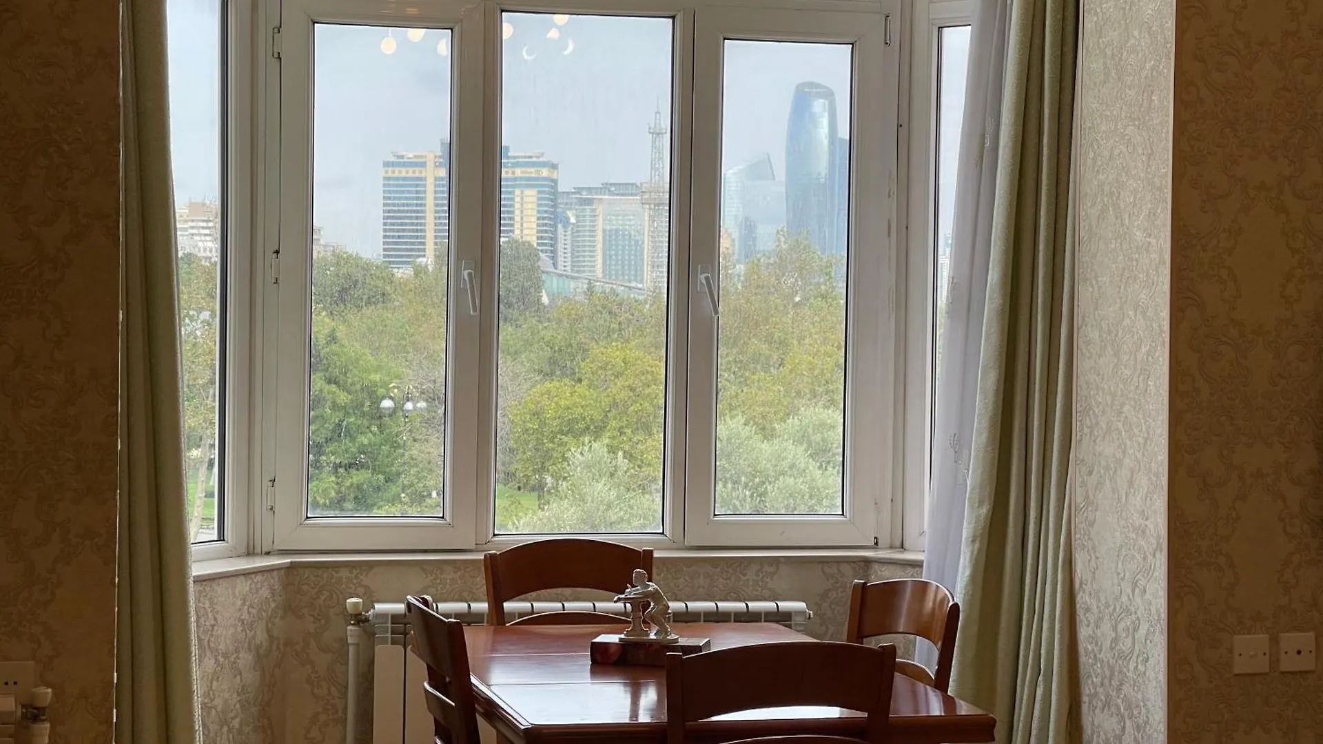 באקו Sea View Maiden Apartment